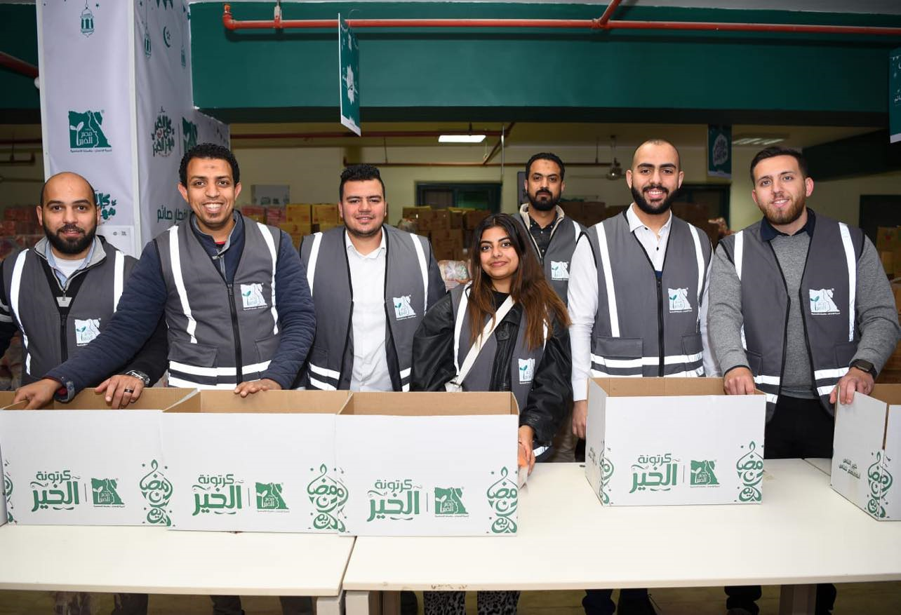 وزيرة الهجرة سها جندي وشباب المصريين بالخارج يشاركون "مصر الخير"