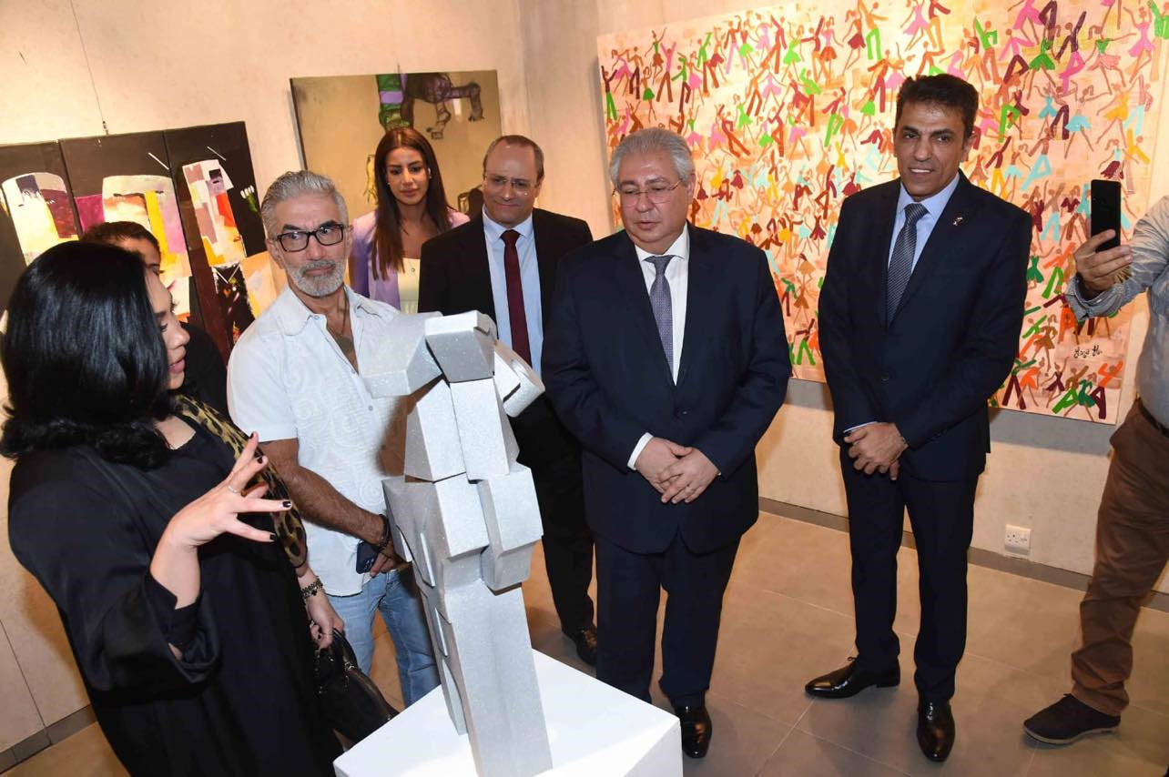 السفير المصري يفتتح صالون بوشهري السنوي الرابع عشر